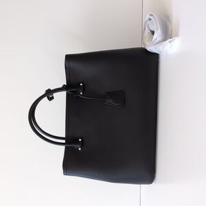 Mint Italic Clarice Calf Skin Black Leather Tote Bag